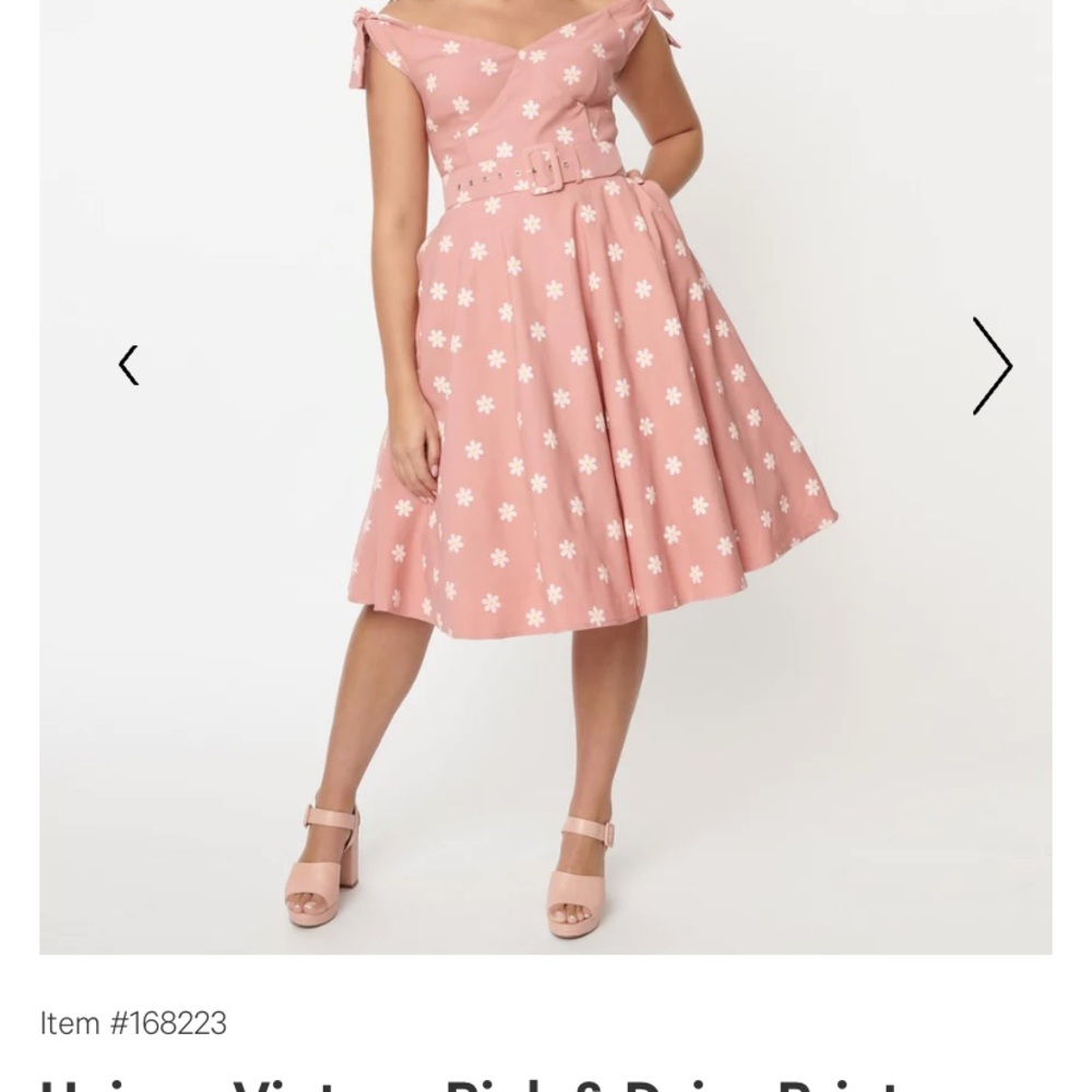 Dusty pink Daisy Dress